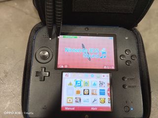 Nintendo 2DS Azul y Negro + Mario Kart 7