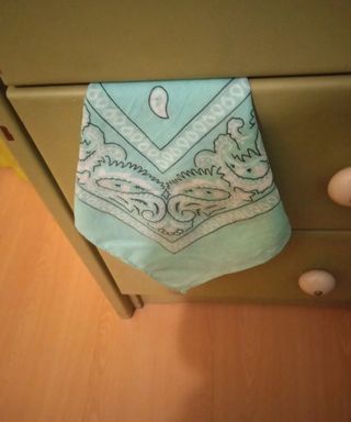 Lenço turquesa - Padrão paisley