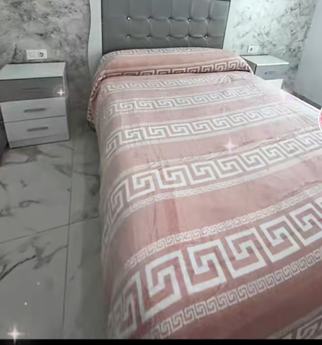 Manta rosa terciopelo suave