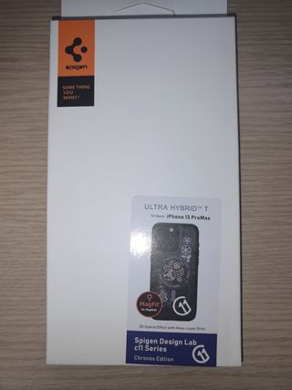 Spigen Ultra Hybrid iPhone 13 Pro Max