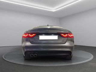 Jaguar XF 2.0 D I4 Chequered Flag Auto 132 kW (180 CV)