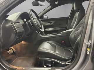 Jaguar XF 2.0 D I4 Chequered Flag Auto 132 kW (180 CV)