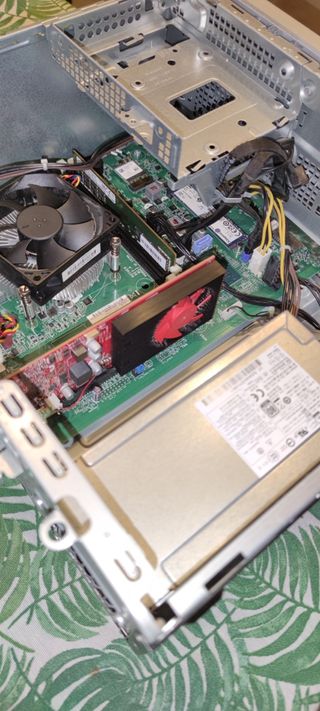 PC HP i5 9gn 1TB SSD 8GB RAM NVIDIA GeForce GT 720