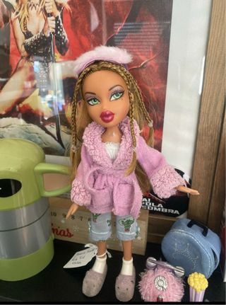 Bratz Yasmin Slumber party First Edition