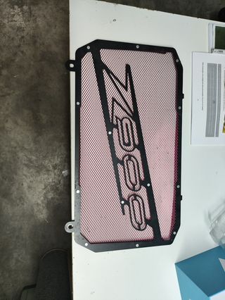 Protector radiador Z900
