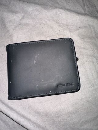 Cartera Pull&Bear negra