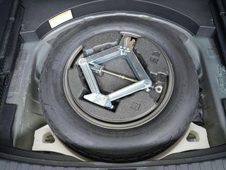 Toyota Rav4 2.5l 220H Advance