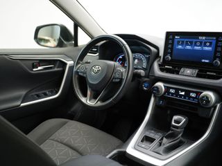 Toyota Rav4 2.5l 220H Advance