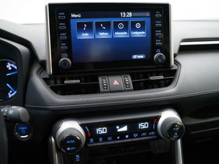 Toyota Rav4 2.5l 220H Advance