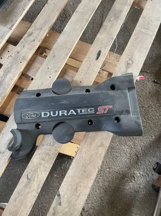 Tapa motor focus st