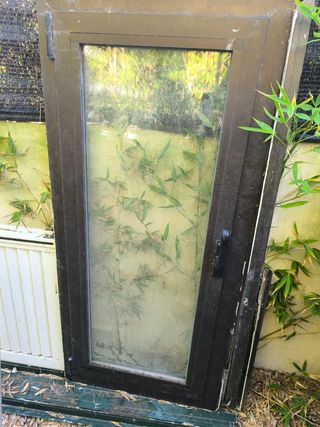 Ventana aluminio climalit oscura usada con marco