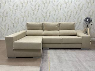 SOFA BEIGE,ARCON,2 PUFF Y ASIENTOS DESLIZANTES