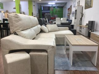 SOFA BEIGE,ARCON,2 PUFF Y ASIENTOS DESLIZANTES