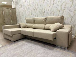 SOFA BEIGE,ARCON,2 PUFF Y ASIENTOS DESLIZANTES