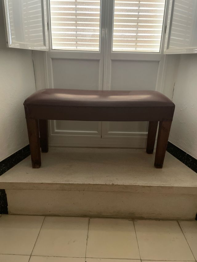 Banqueta marrón -  Madera y símil cuero
