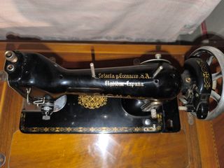 Máquina Coser Antigua SIGMA
