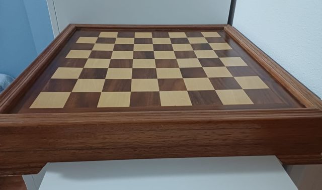 Ajedrez medieval antiguo