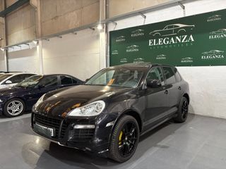 PORSCHE CAYENNE GTS CON TECHO SOLAR