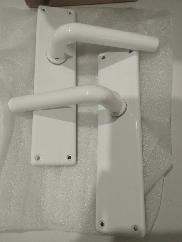 Manillas blancas AYR (5 juegos)