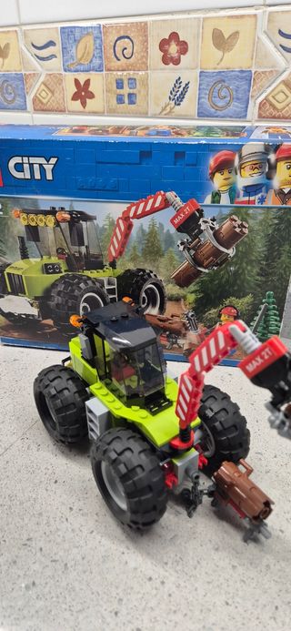 Lego City 60181 Tractor Forestal
