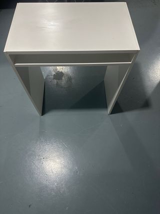 Escritorio Mickie IkeaBlanco infantil medida 73*50