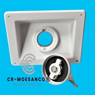 Bocana cuadrada clásica de llenado de agua