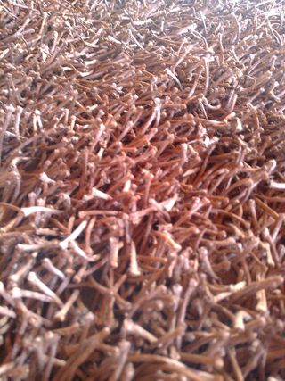 Alfombra redonda marrón