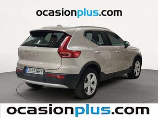Volvo XC40 B3 G Core Dark Auto 120 kW (163 CV)