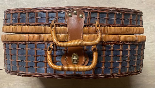 Valigia da picnic vintage