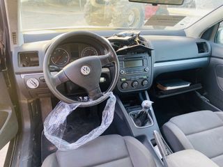 VW Golf V 2.0 TDI - Recambios