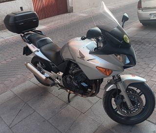 Honda CBF600S - Moto