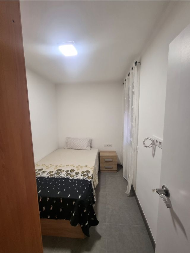 Habitaciónalquiler para chico/a 600eO pareja650e