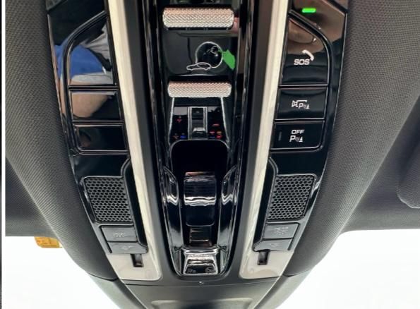 Porsche Panamera 4 EHYBRID 2022