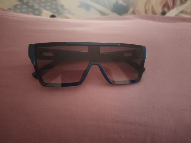 Gafas sol azules