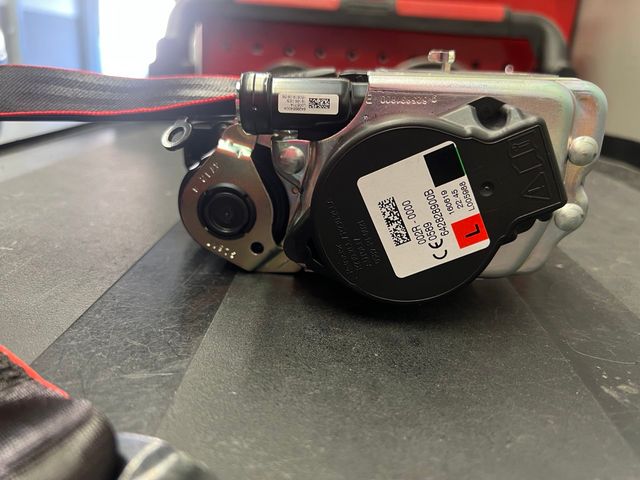 Retractor Cinturón Audi A4 8W6857705K 