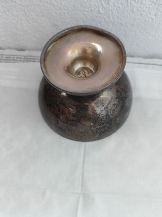 Candelabro metálico pequeño