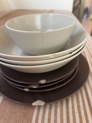 Vajilla Ikea 40 piezas marron/beige