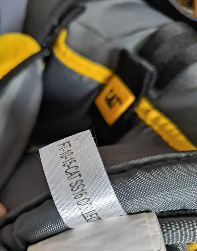 Mochila bandolera Caterpillar CAT original