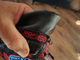 Cazadora moto piel MQP negra