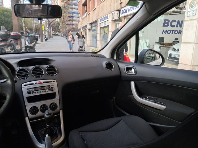 Peugeot 308 5P Active 1.6 HDI 92 FAP