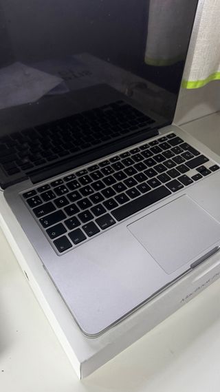 MacBook Pro Plata - Apple