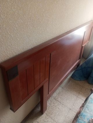 Cabecero cama madera marrón