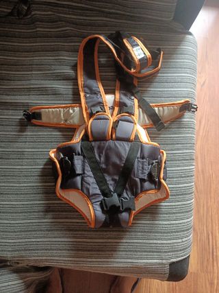 Mochila portabebés Chicco Go Plus 2-8kg