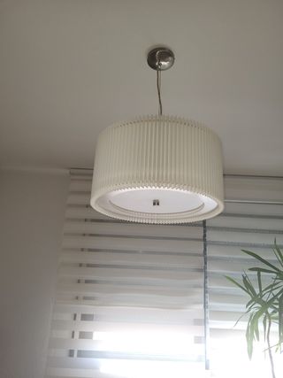 Lámpara colgante blanca moderna