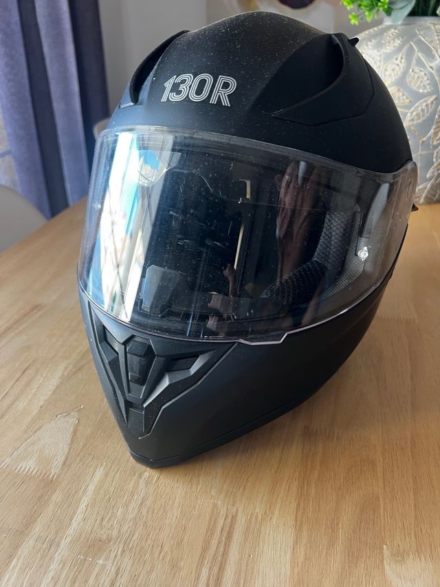 Casco moto 130R negro mate