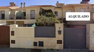 Casa adosada en venta en Noreste-Granja en Jerez de la Frontera