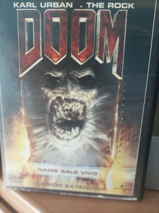 PELÍCULA DE TERROR DOOM