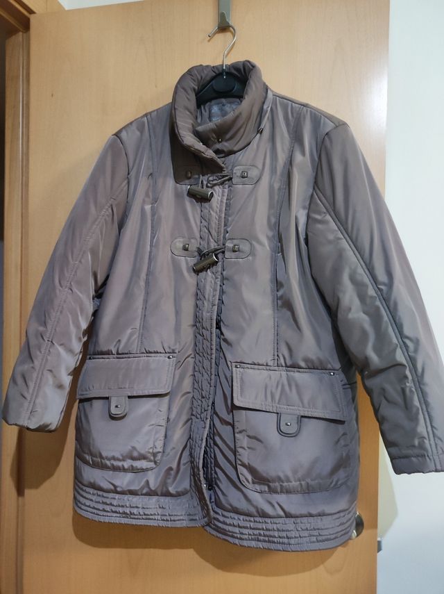 Parka gris mujer