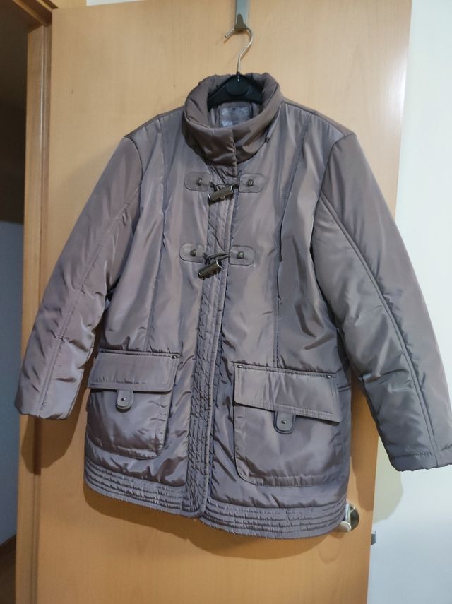 Parka gris mujer