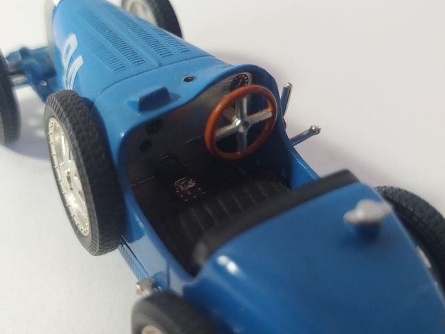Bugatti Type 35B a escala 1:43 (Altaya)
